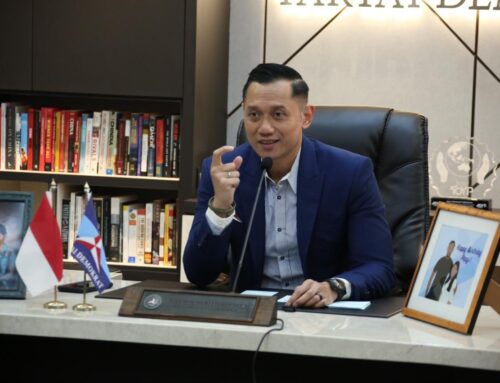 Kliping: Penuruan Demokrasi & Kudeta Demokrat