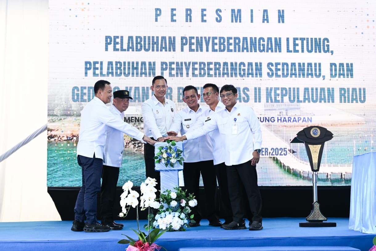 Resmikan Pelabuhan Penyeberangan di Kepulauan Anambas, Menko AHY Tegaskan Wujud Nyata Negara Hadir untuk Konektivitas dan Kesejahteraan