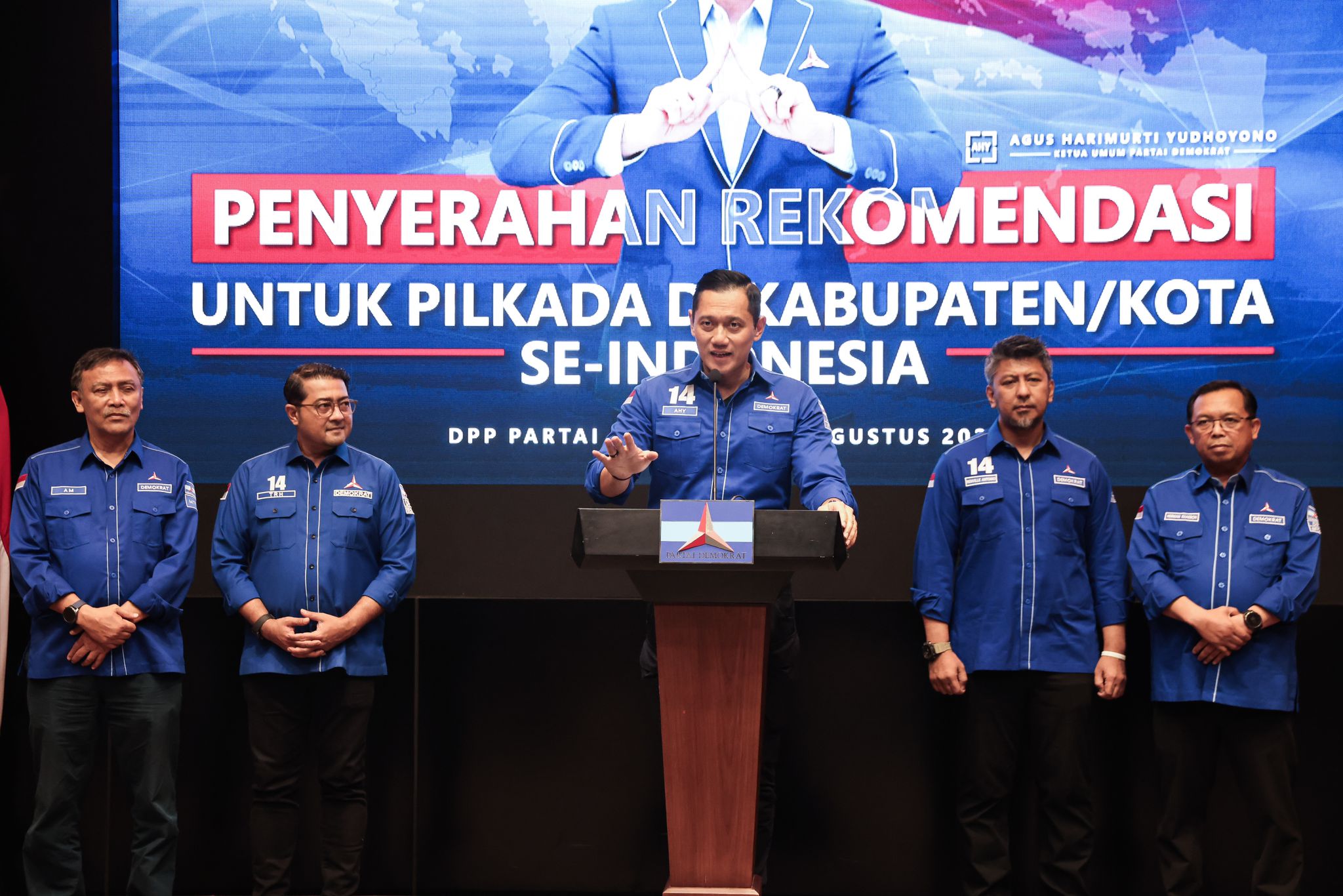AHY: Demokrat Hormati Putusan MK, segaris dengan DPR