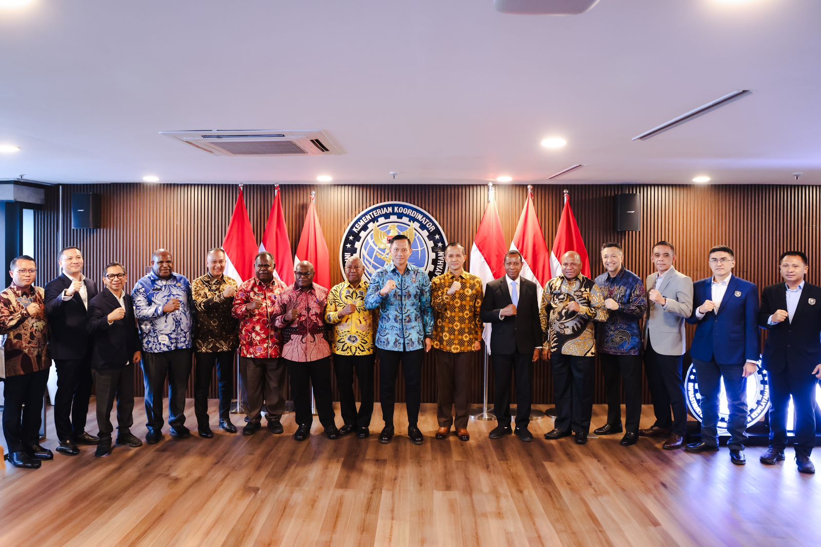 Bertemu Para Gubernur Papua, Menko AHY: Percepatan Pembangunan Infrastruktur Wilayah Timur Indonesia untuk Pemerataan dan Kesejahteraan