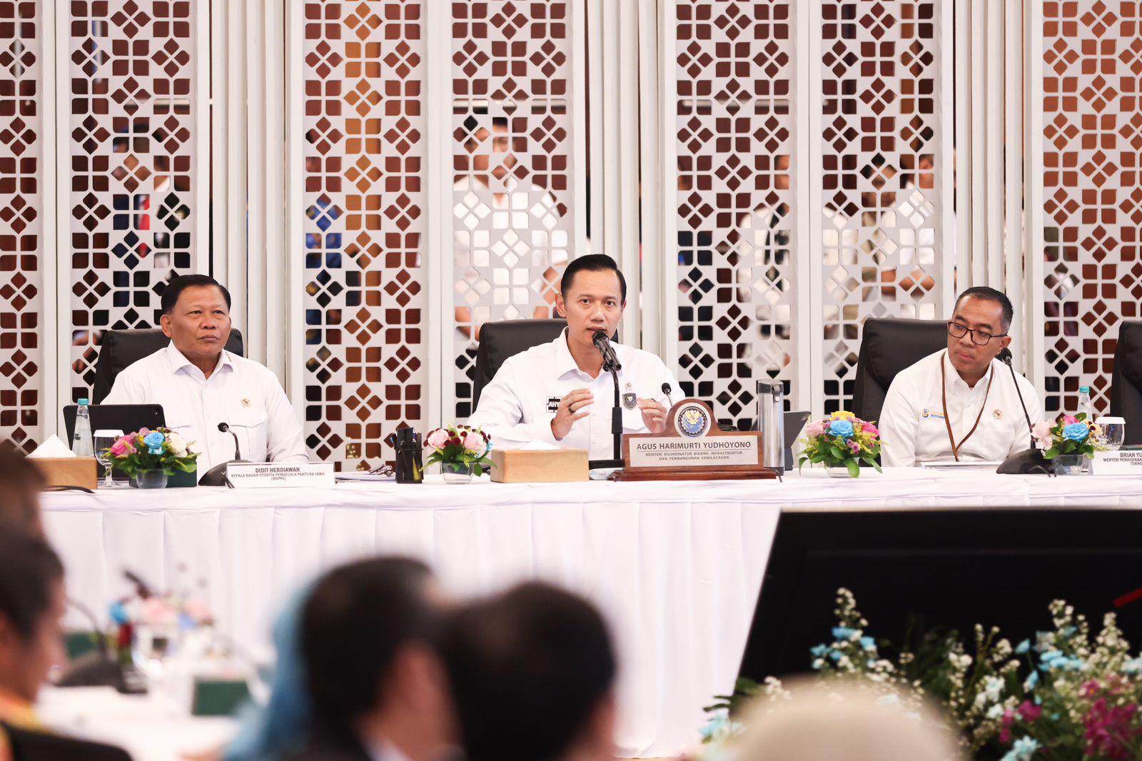 Pimpin Kick-Off Meeting Lintas K/L, Menko AHY Dorong Percepatan Perlindungan, Pembangunan, dan Pengelolaan Pantura Jawa