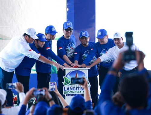 AHY Luncurkan Gerakan Nasional Langit Biru, Ajak Rakyat Bersihkan Pantai untuk Masa Depan Indonesia