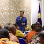 Tingkatkan Kualitas Hidup Masyarakat Papua, Menko AHY Tegaskan Pentingnya Penguatan Infrastruktur Dasar dan SDM