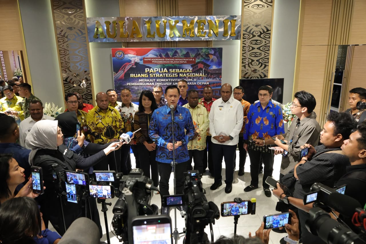 Menko AHY Tekankan Percepatan Konektivitas untuk Buka Keterisolasian Wilayah Papua