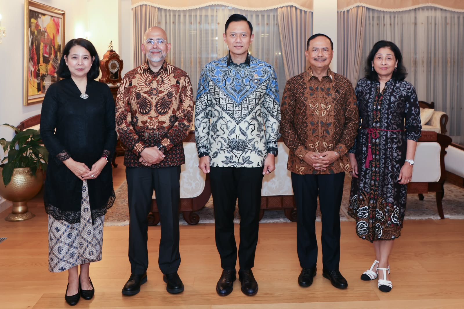 Apresiasi Diplomat Indonesia di Swiss, Menko AHY Bahas Penguatan Infrastruktur dan Multilateralisme